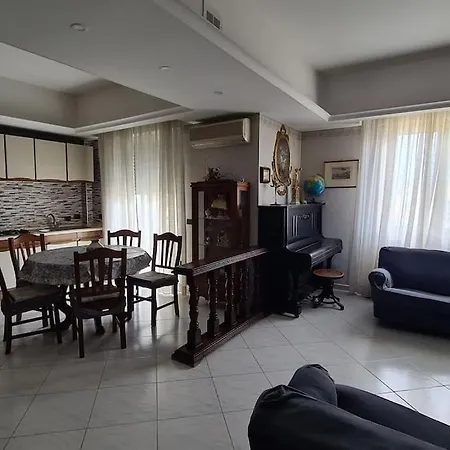 Coral Central Apartment